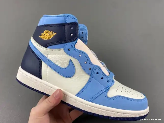 Rep Flight in Jordan First Air High WMNS FD2596-400 1 OG 0327